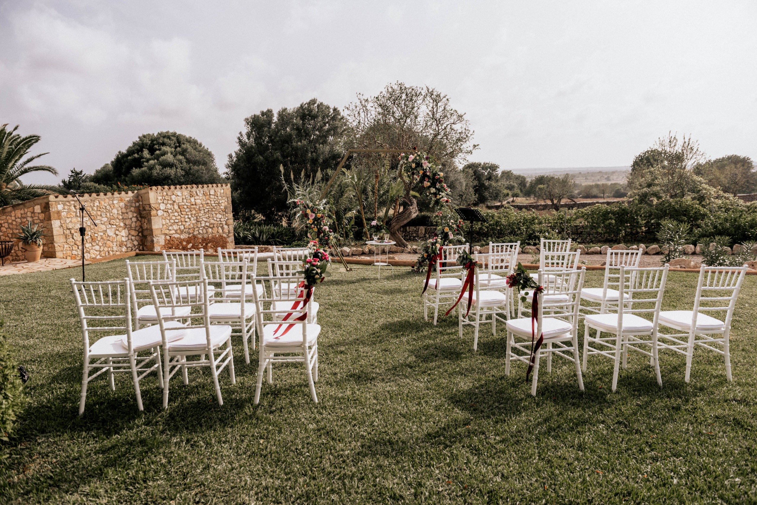 Intimate finca wedding Mallorca